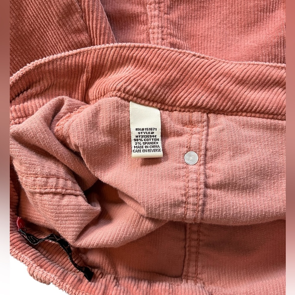 Hot Kiss Y2K Mini Skirt. Corduroy. Pink/Rose Button front. Women’s / Juniors - Picture 3 of 4